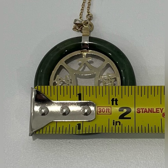 JADEITE Green and Gold-Tone Pendant - Picture 10 of 11